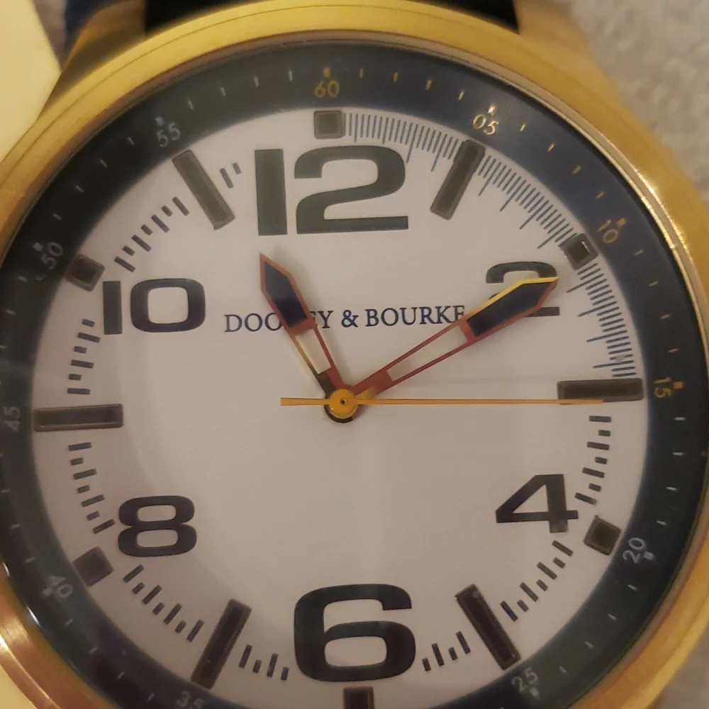 DOONEY & BOURKE Watch - Picture 2 of 9